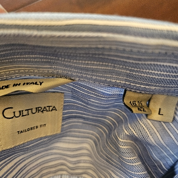Culturata Button Down Shirt - Picture 2 of 4